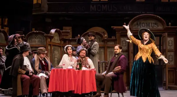Opera vs Operetka: Kluczowe różnice, które musisz znać