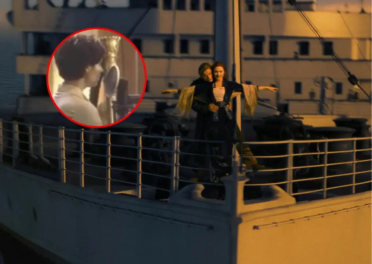 Jack i Rose na dziobie Titanica, w tle wokalistka nagrywająca piosenkę.