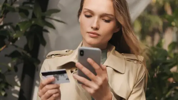 Jak biometria rewolucjonizuje współczesne koszyki zakupowe?